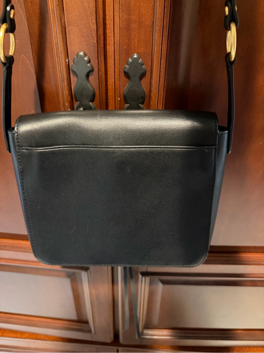 Tory Burch Black Leather Crossbody with Gold Logo Medallion - Picture 4 of 11